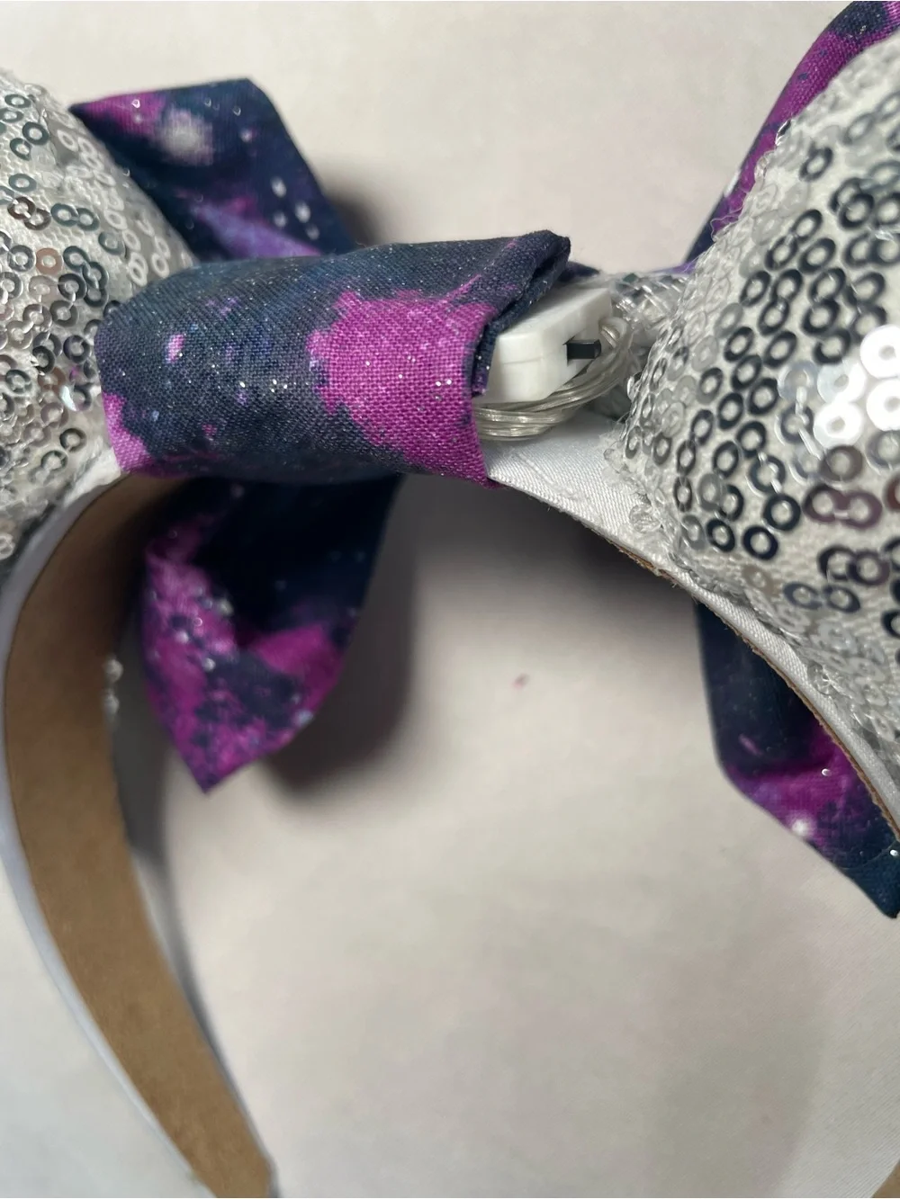 Light Up Disney Space Mountain Mouse Ears Headband And Free Gift New (Other)